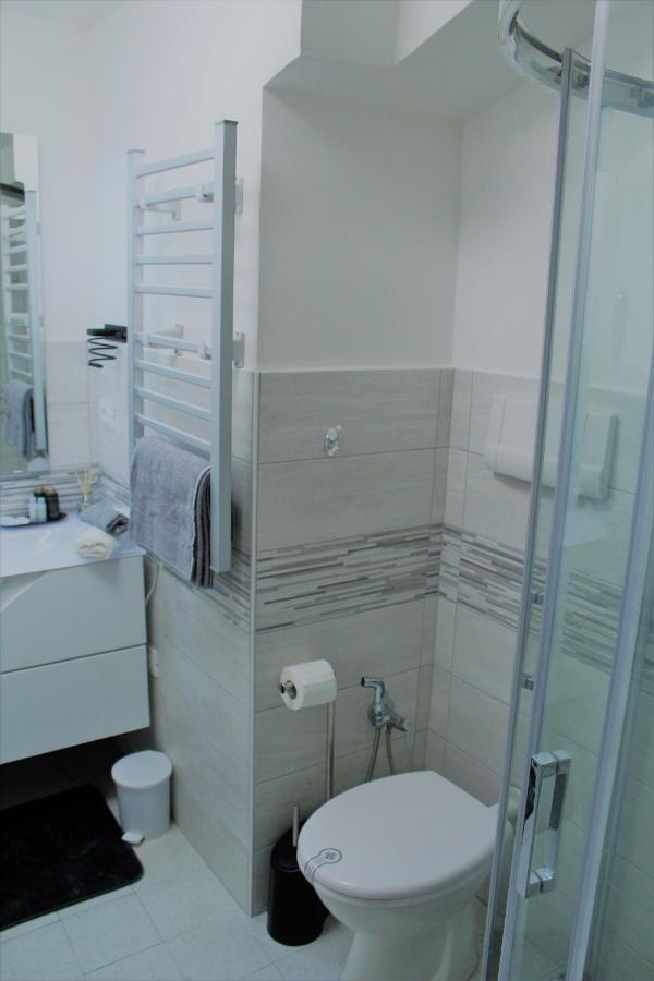 Suite113 In The Center With Beach Pescara Exteriör bild