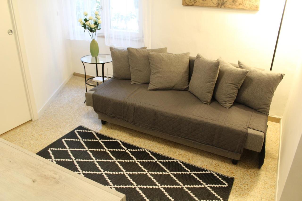 Suite113 In The Center With Beach Pescara Exteriör bild