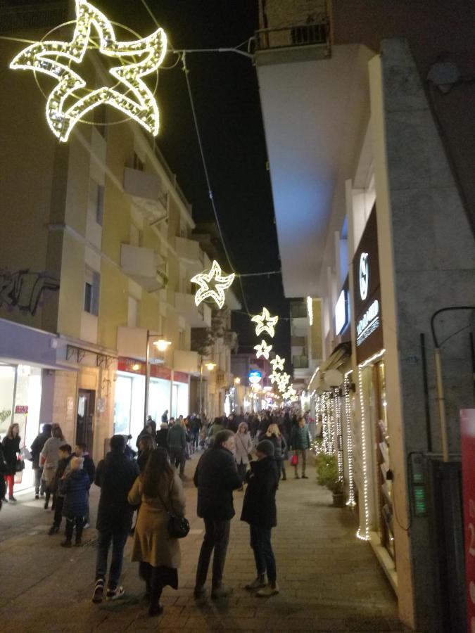Suite113 In The Center With Beach Pescara Exteriör bild